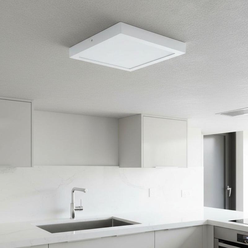 Plafon Cuadrado Con Base 18w Led Luz Fria